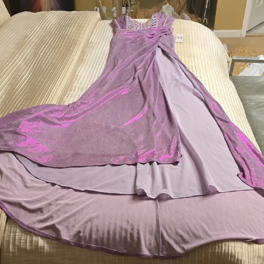 Jovani Luxury Strapless Lilac Gown Size 2 Prom, Wedding, Formal